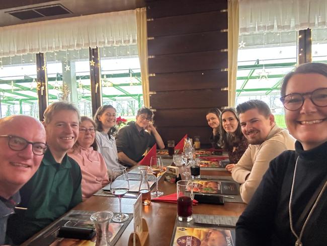 Schnitzelparadies mit Familie, Gabi und Heiko