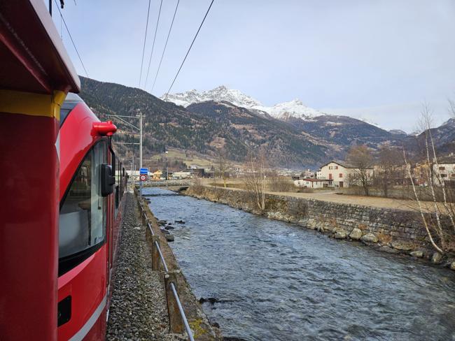 Durchs Puschlav Richtung Berge
