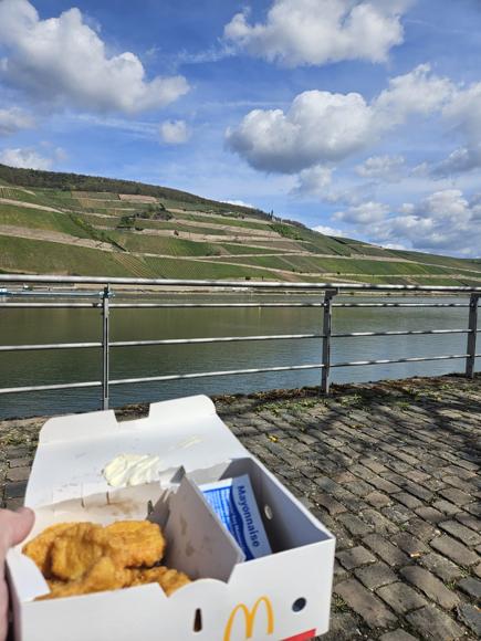 Und gleich was essen