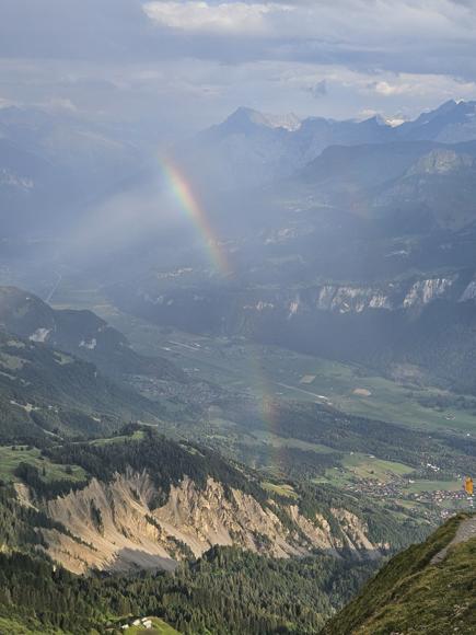 Und auch hier haben wir Regenbögen