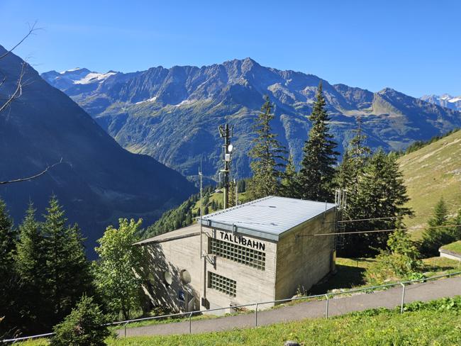 Die Gipfelstation der Tälli-Bahn ist nur ein Katze