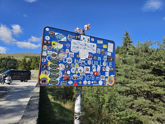 Col de la Couillole. Auch neben den großen Pässen 