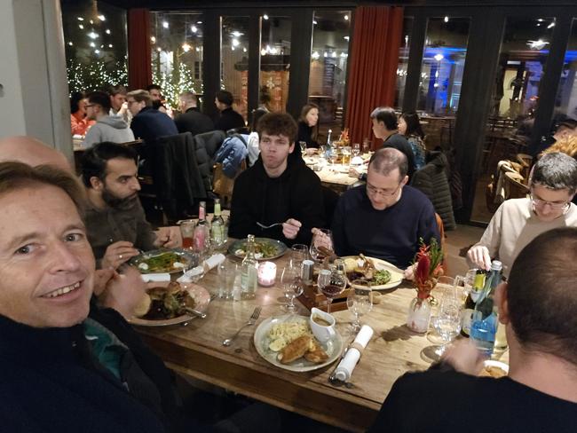 Geburtstagsessen mit dem Team im Watts in Ettlinge