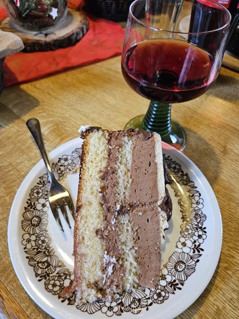 Zur Feier des Tages auch etwas gesündigt... 😇