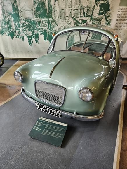 Tolle Autoausstellung