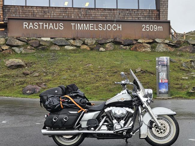 Der erste Tag in der Bergen. Das Timmelsjoch habe 