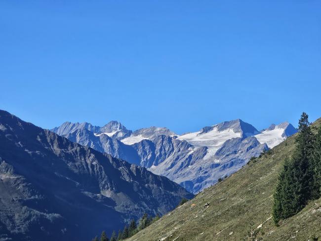 Übernachtung auf der Tälli-Hütte. Die liegt am Fuß