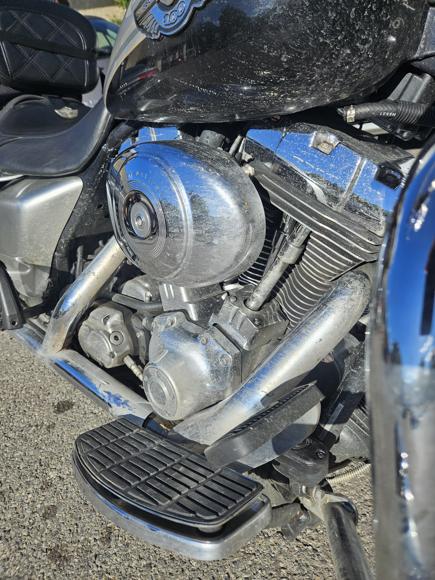 Ok, das Motorrad muss ich mal sauber machen. Eine 